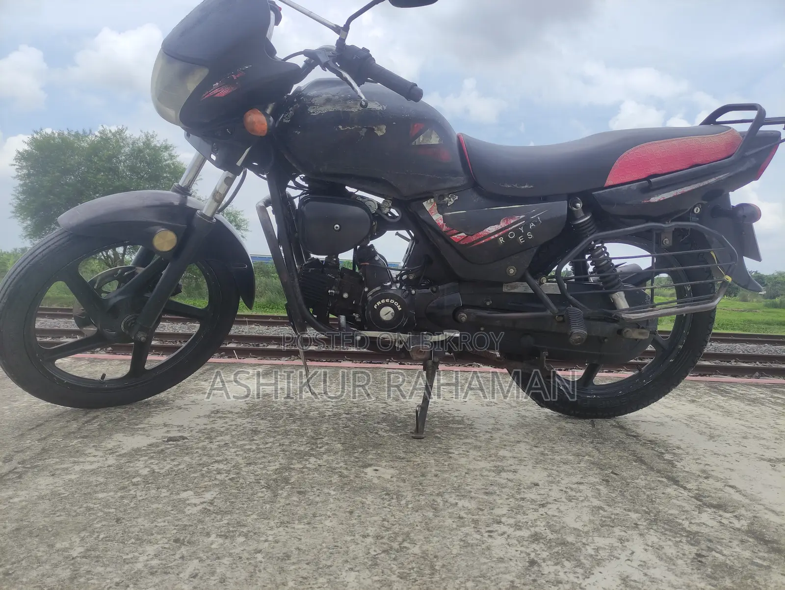 এলএমএল ফ্রিডম এলএস ২০০৮ কালো