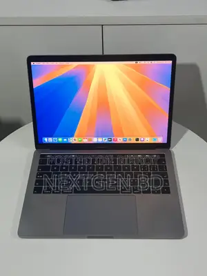 Laptop Apple MacBook Pro 2019 16GB Intel Core I5 SSD 256GB