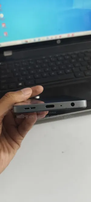 ওয়ানপ্লাস নর্ড সিই৪ লাইট ২৫৬ জিবি কালো