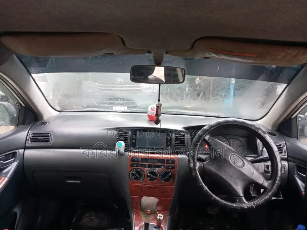 Toyota Corolla 2003 White