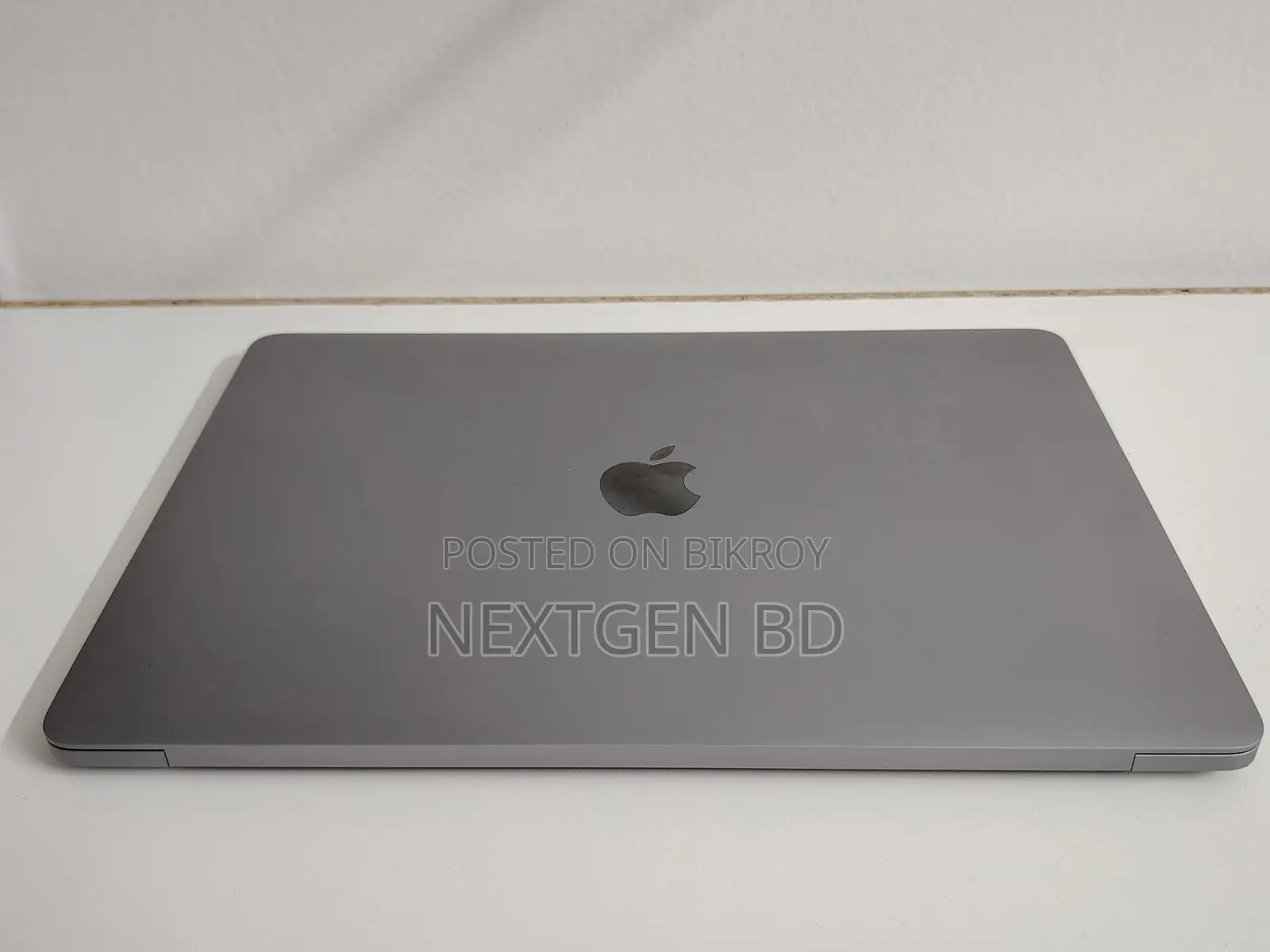 Laptop Apple MacBook Pro 2020 M1 8GB Apple M1 SSD 512GB
