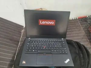 Laptop Lenovo 8GB AMD Ryzen 5 SSD 256GB