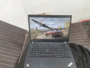 Laptop Lenovo 8GB AMD Ryzen 5 SSD 256GB