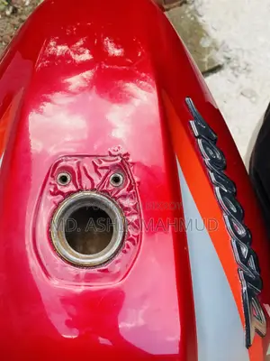 বাজাজ ডিসকভার ১১০ ফ্রেশ ফুয়েল ট্যাংক