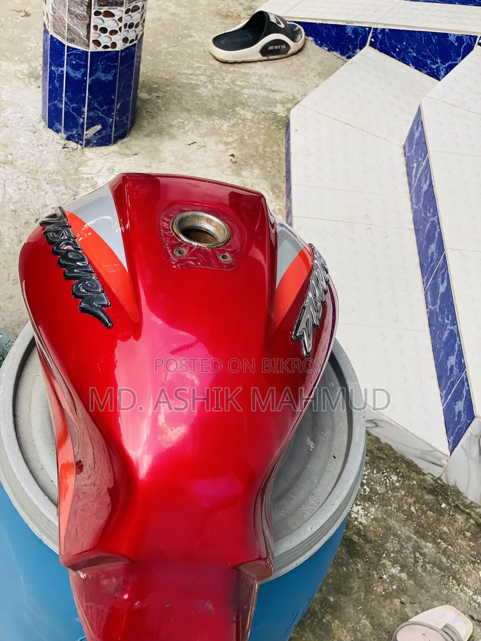 বাজাজ ডিসকভার ১১০ ফ্রেশ ফুয়েল ট্যাংক