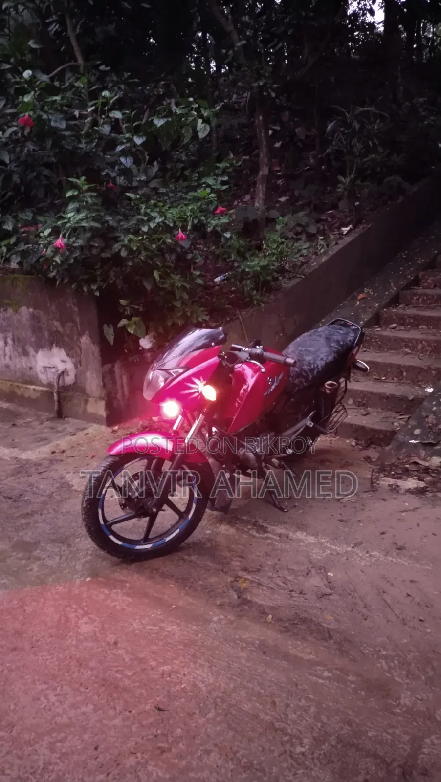 Bajaj Pulsar 150 2012 Red