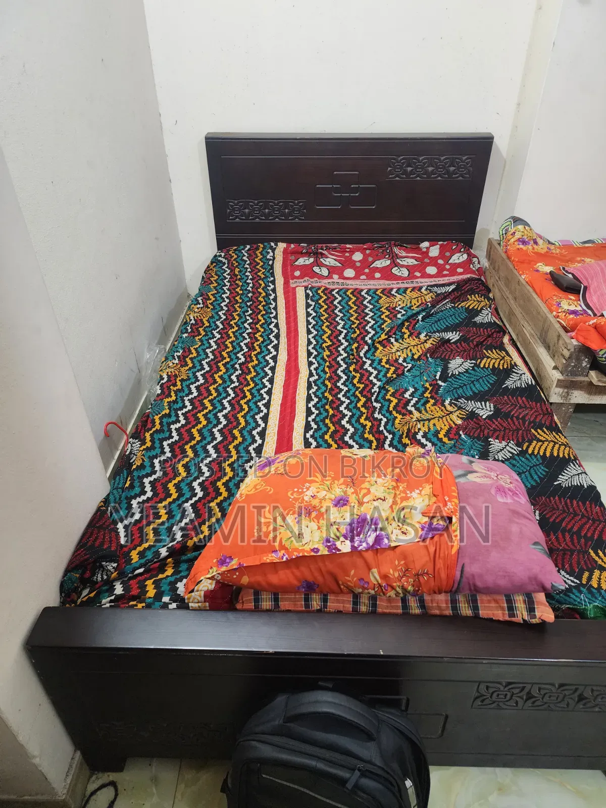 সেকেন্ড হ্যান্ড সিঙ্গেল খাট বিক্রয় হবে