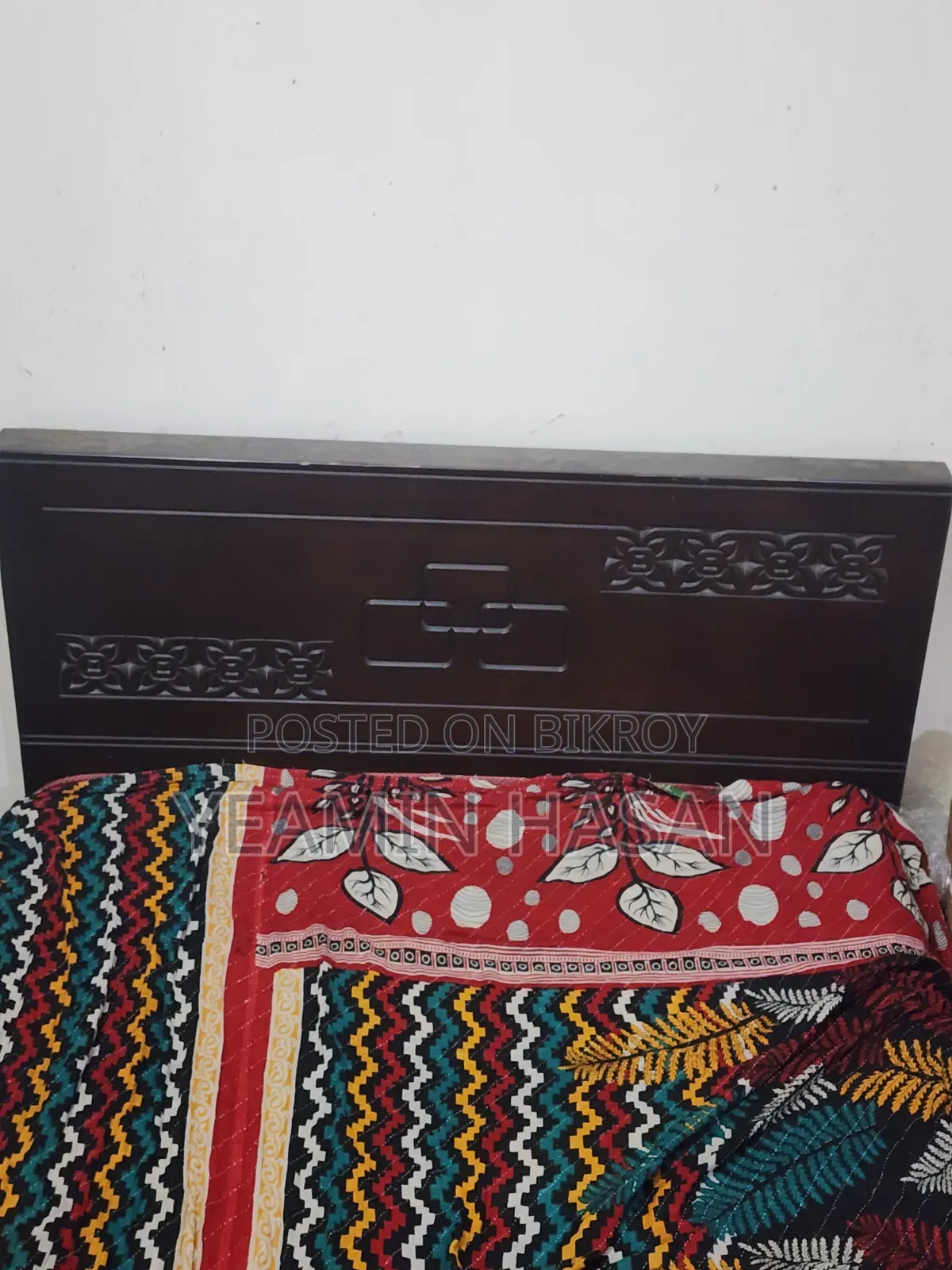 সেকেন্ড হ্যান্ড সিঙ্গেল খাট বিক্রয় হবে