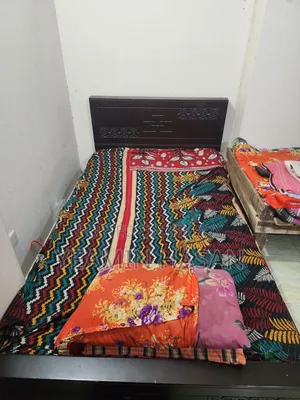 সেকেন্ড হ্যান্ড সিঙ্গেল খাট বিক্রয় হবে