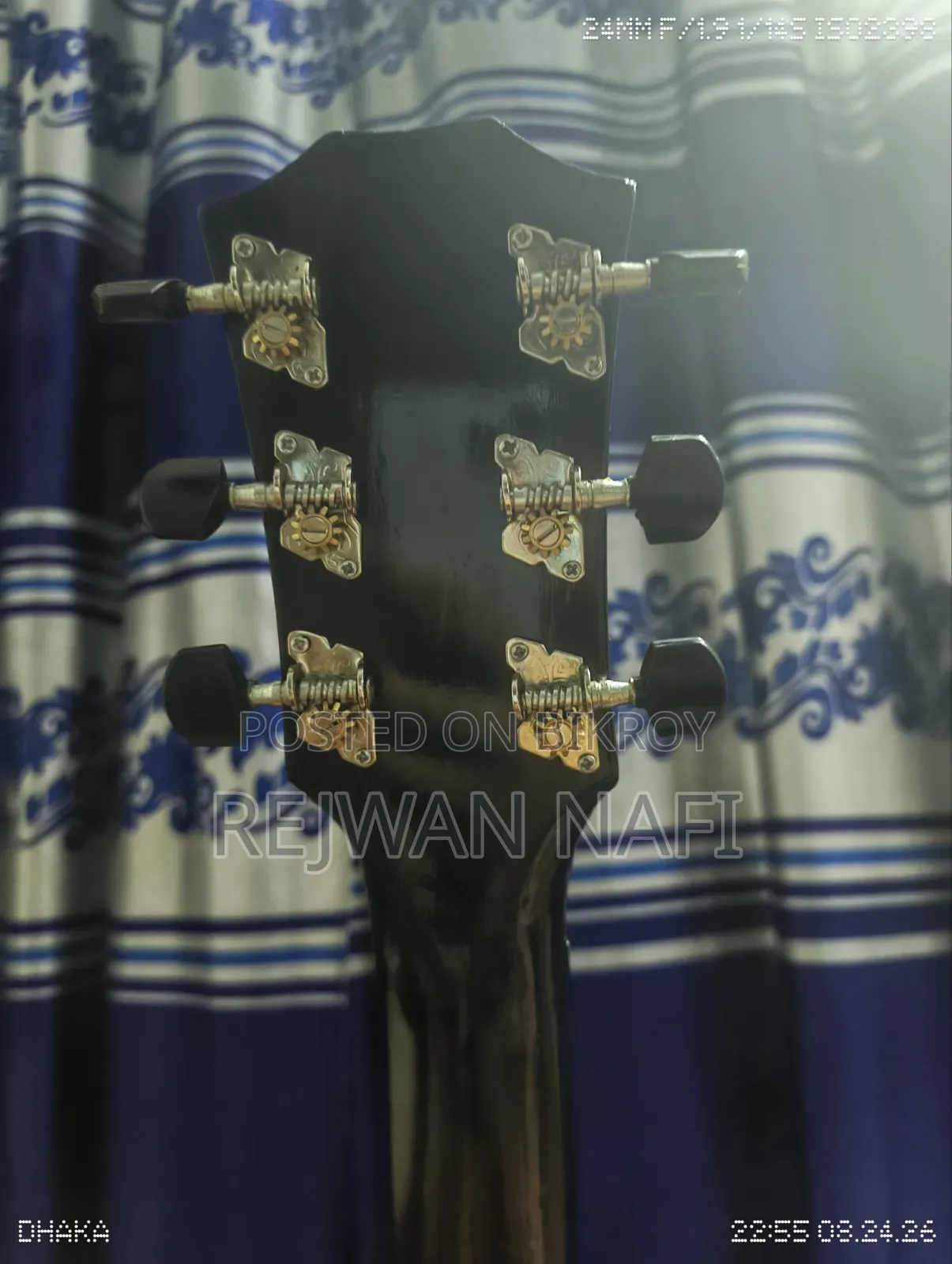 গিটার বিক্রির জন্য