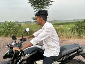 TVS Apache RTR 160 4V 2022 Black