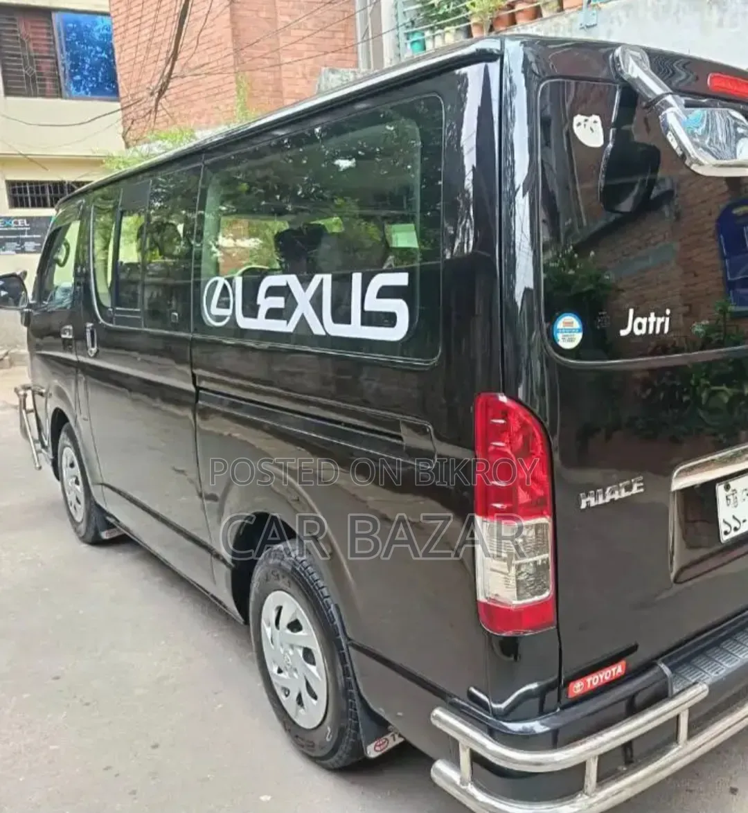 Toyota HiAce 2009 Black