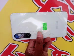 Samsung Galaxy M16 128 GB White