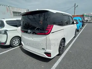 Toyota Noah 2024 Pearl