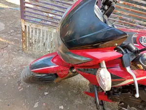 টিভিএস অ্যাপাচি আরটিআর ১৬০ টুভি ২০২২ লাল