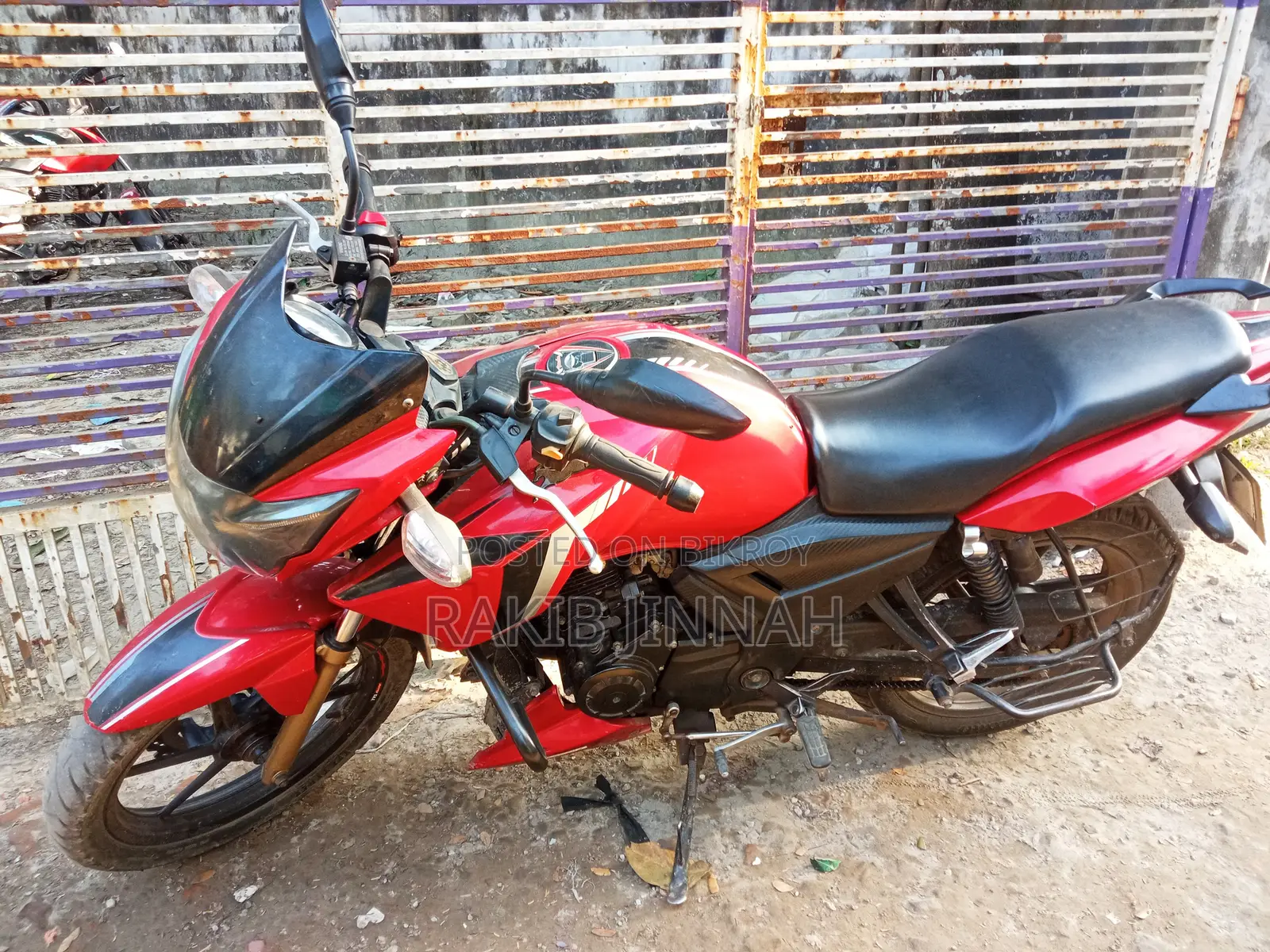 টিভিএস অ্যাপাচি আরটিআর ১৬০ টুভি ২০২২ লাল