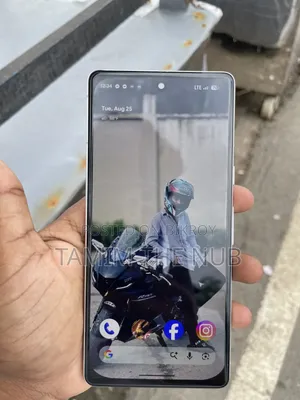 গুগল পিক্সেল ৭ ১২৮ জিবি সাদা