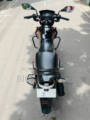 টিভিএস স্ট্রাইকার ১২৫ ২০২৪ কালো