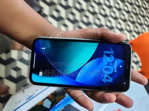 Apple iPhone 11 64 GB Blue
