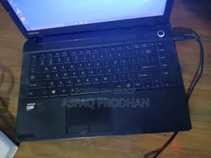 Laptop Toshiba Satellite C640 6GB AMD A4 HDD 500GB