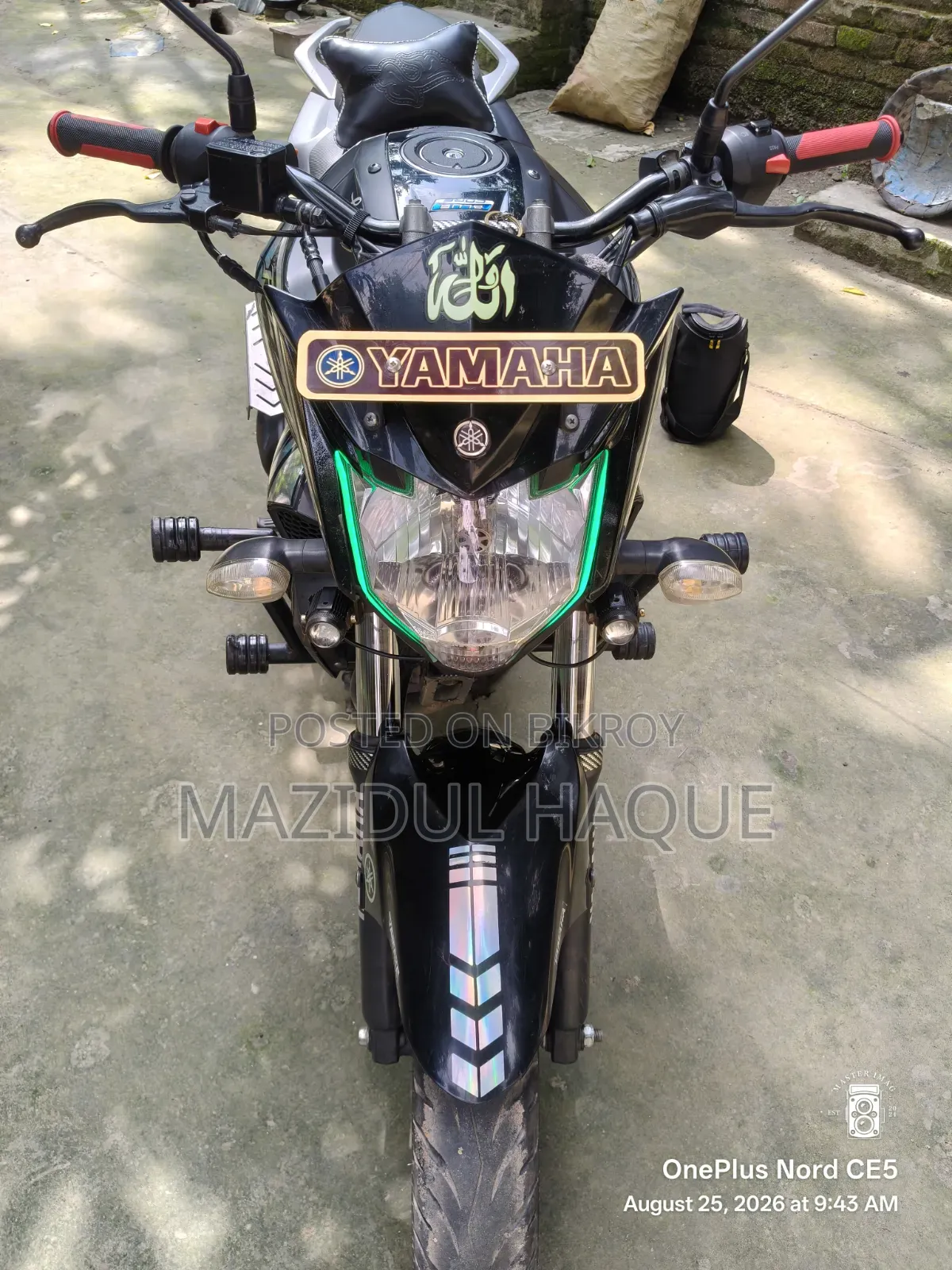 ইয়ামাহা এফজেডএস ভি২ ২০২৪ গ্রে