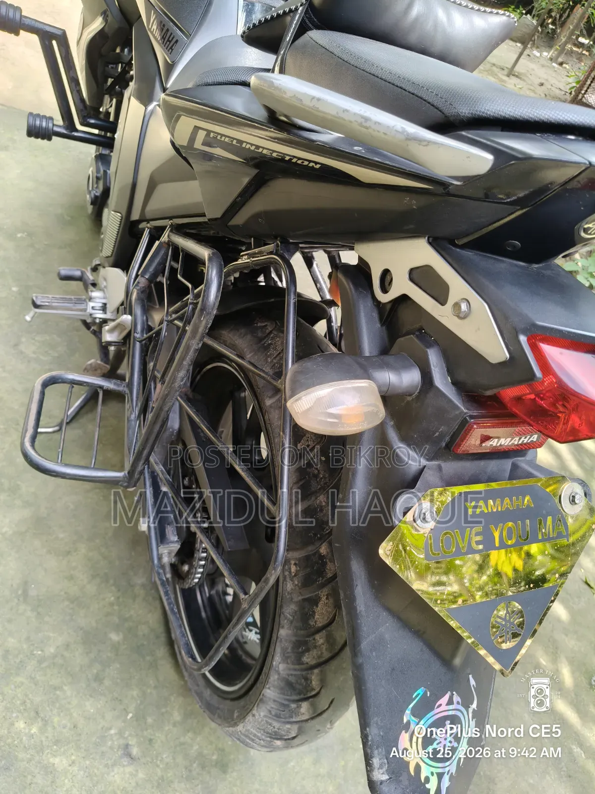 ইয়ামাহা এফজেডএস ভি২ ২০২৪ গ্রে