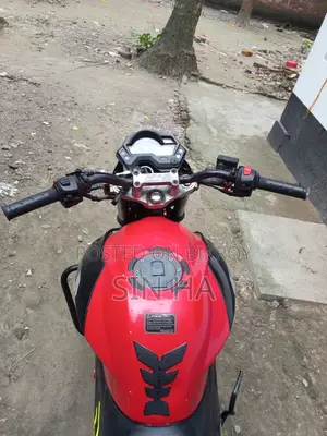 Runner XTREET 150 2016 Red