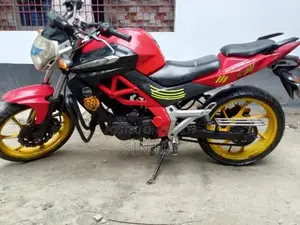 Runner XTREET 150 2016 Red