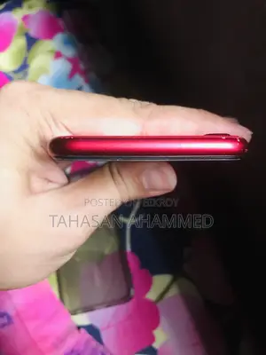 Apple iPhone SE (2020) 128 GB Red