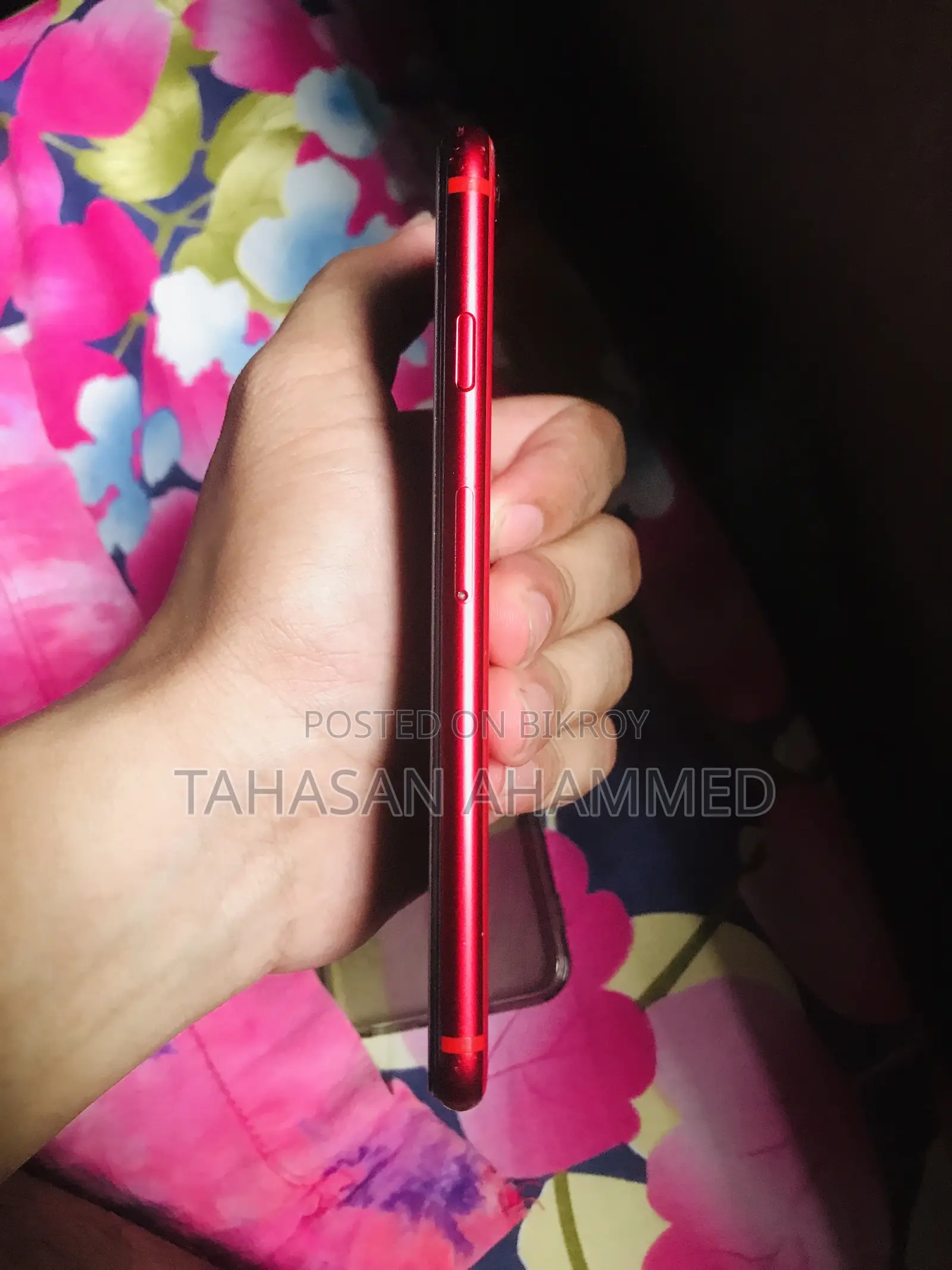 Apple iPhone SE (2020) 128 GB Red
