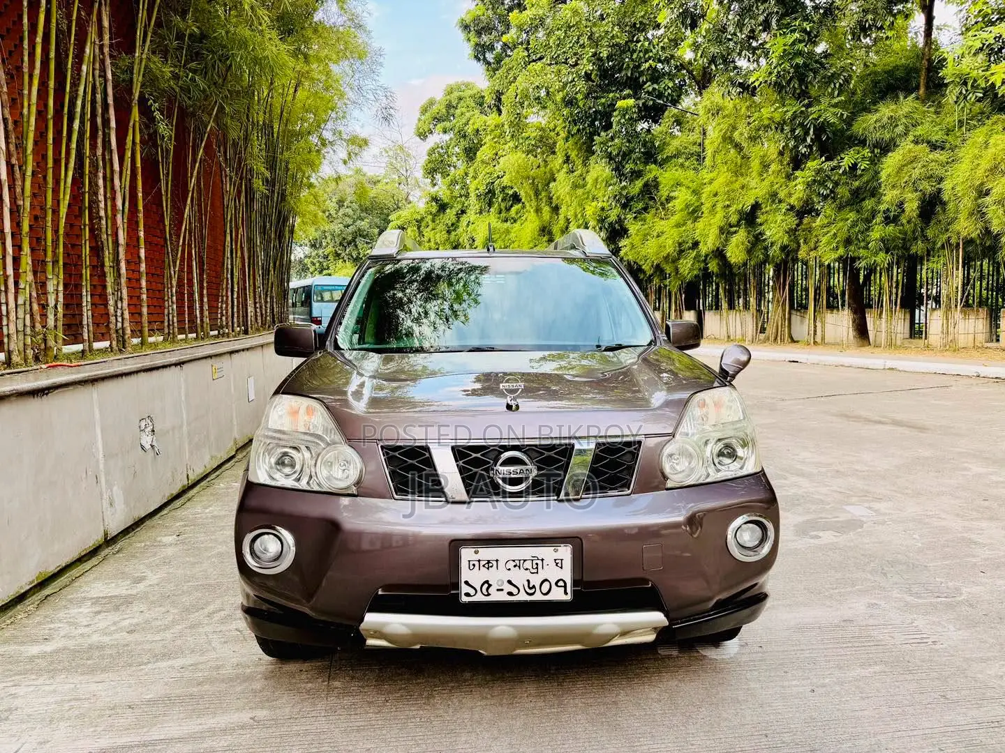 Nissan X-Trail 2010 Gray