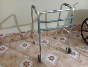 হাঁটাচলার সাপোর্টে ব্যবহৃত টু-হুইল ওয়াকার বিক্রি হবে