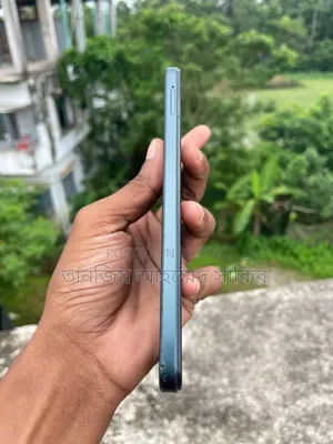 Vivo Y03t 128 GB Blue