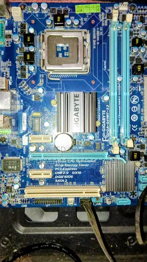 Desktop Computer Gigabyte Motherboard 4GB RAM Intel Core 2 Duo Processor 500GB HDD