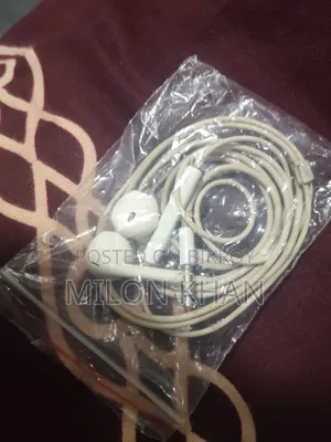 Aplle Headphone