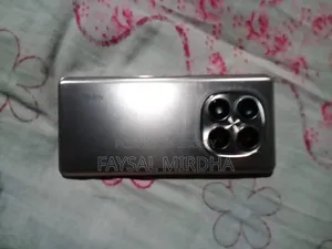 শাওমি ১৪ প্রো ২৫৬ জিবি গোল্ড