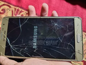 Samsung Galaxy On7 Pro 16 GB White