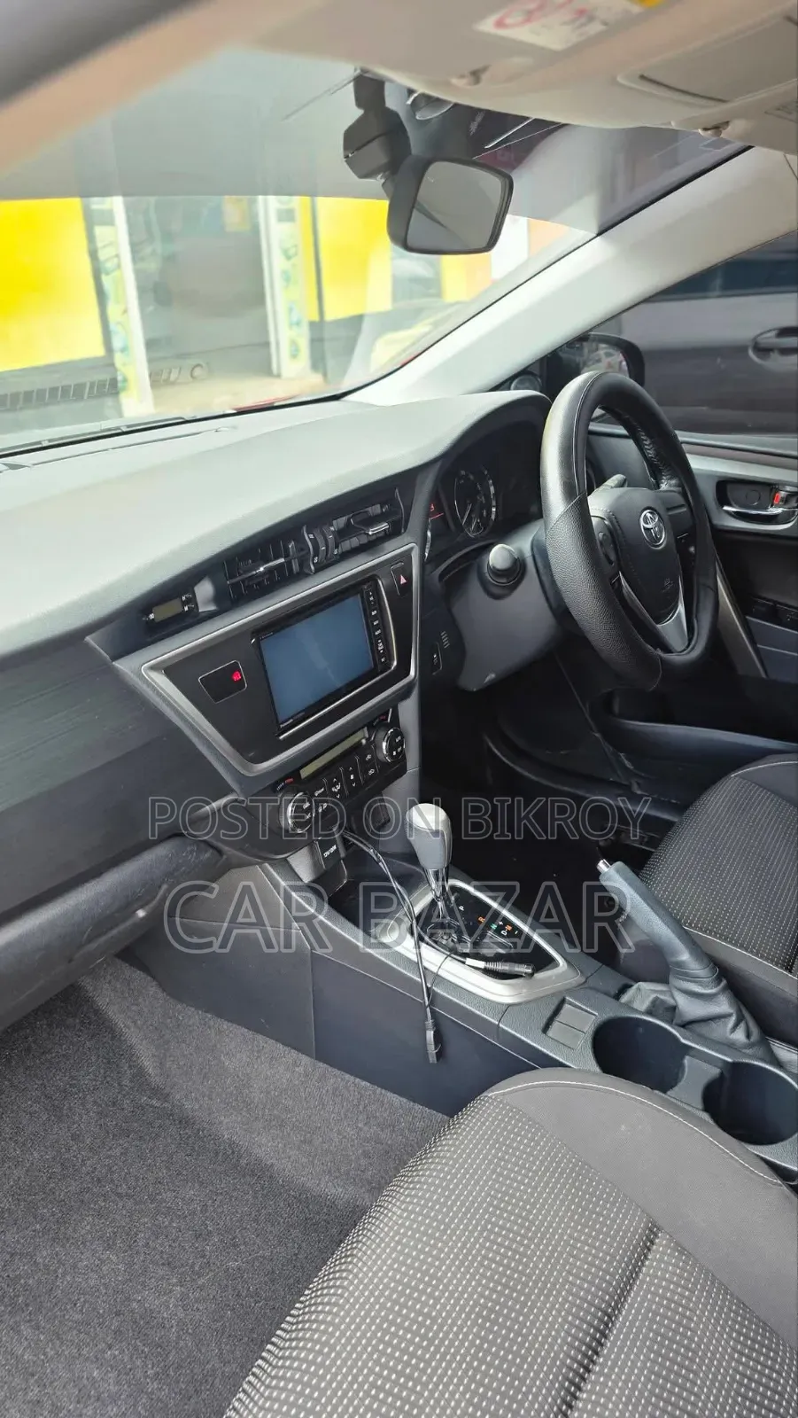 Toyota Auris 2014 Red