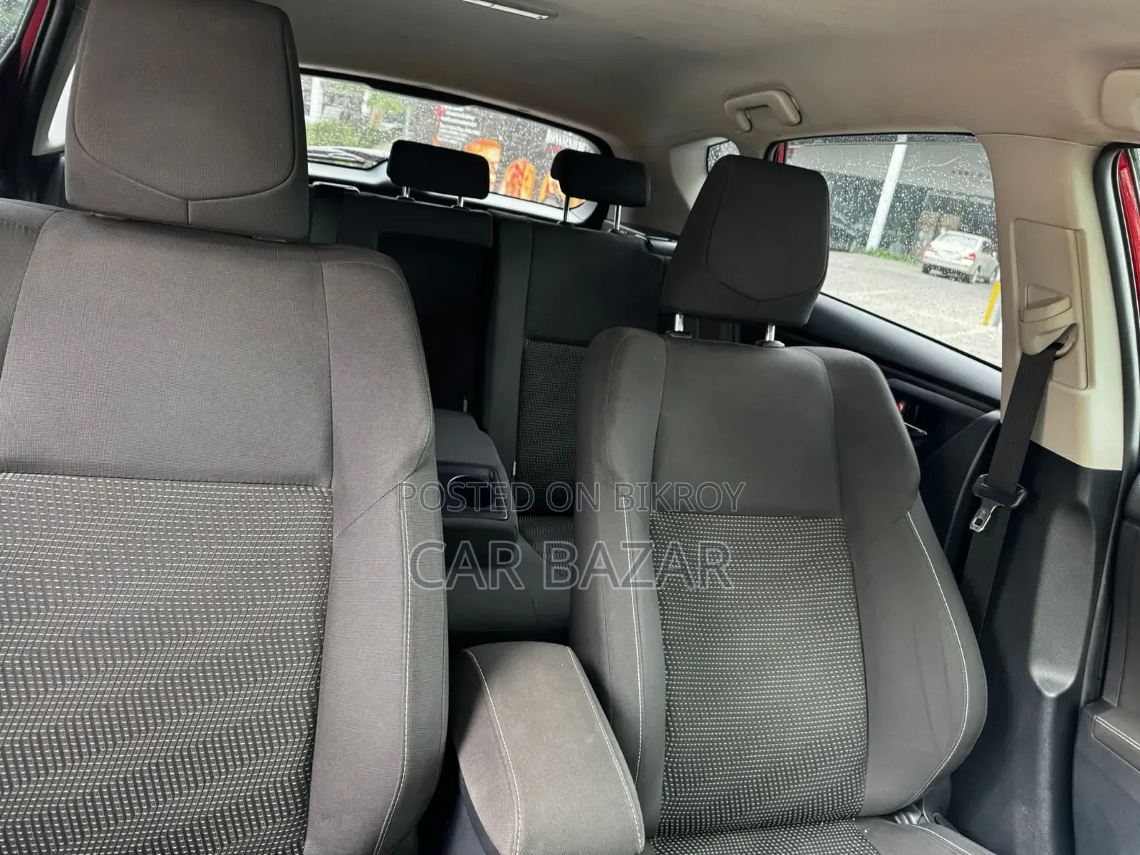 Toyota Auris 2014 Red