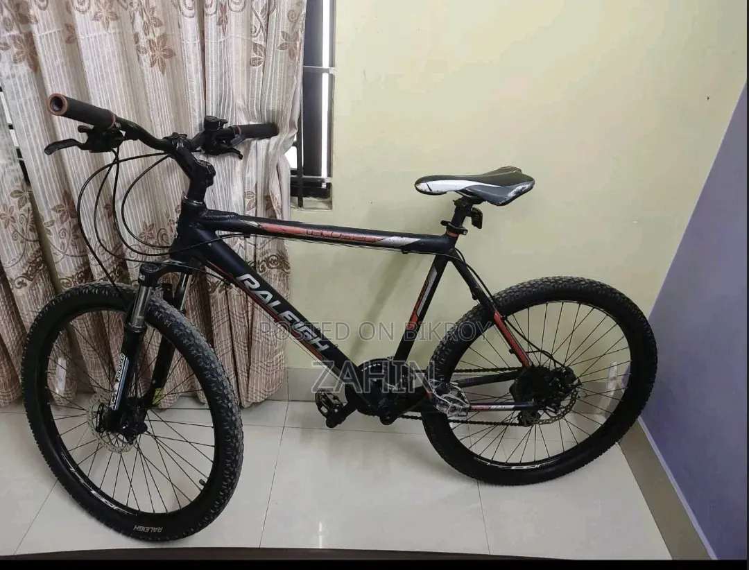 Raleigh Talus 2.0 Mountain Bike