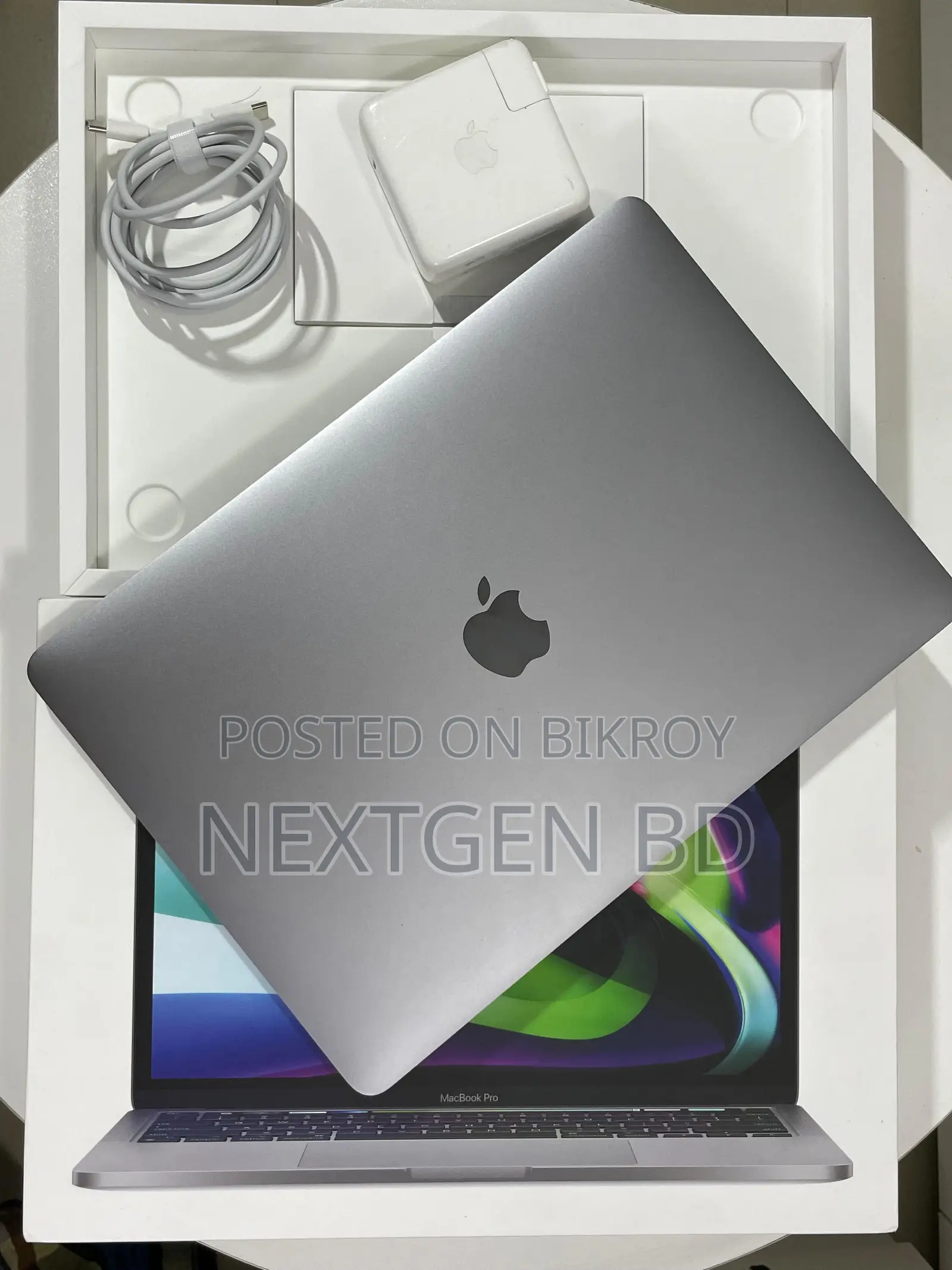 Laptop Apple MacBook Pro 2020 M1 8GB Apple M1 SSD 256GB