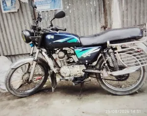 Bajaj Boxer 100 2001 Blue