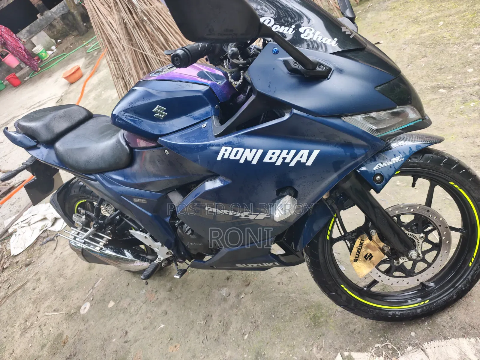 Suzuki Gixxer SF 2023