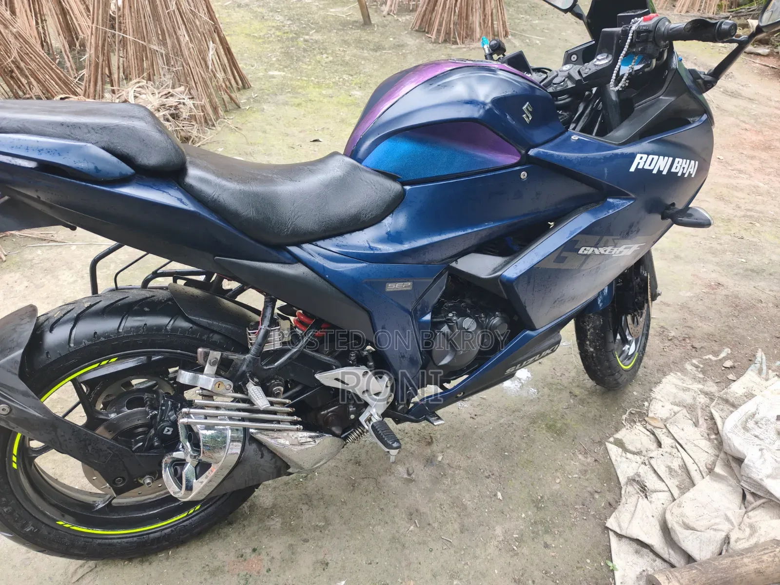 Suzuki Gixxer SF 2023