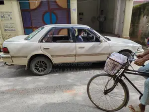Toyota Carina E 1994 White
