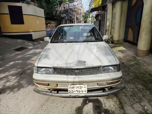 Toyota Carina E 1994 White