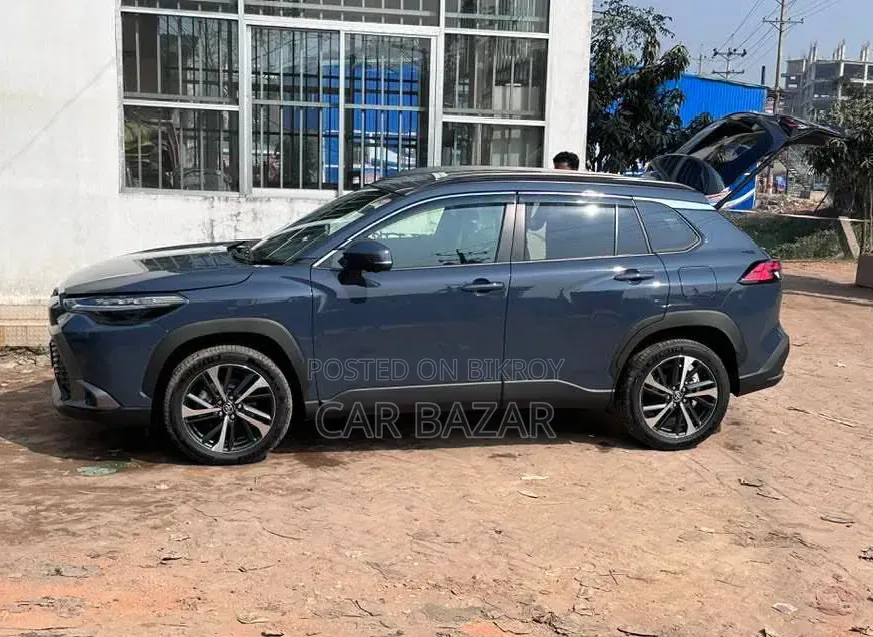 Toyota Corolla Cross LE 2025 Gray