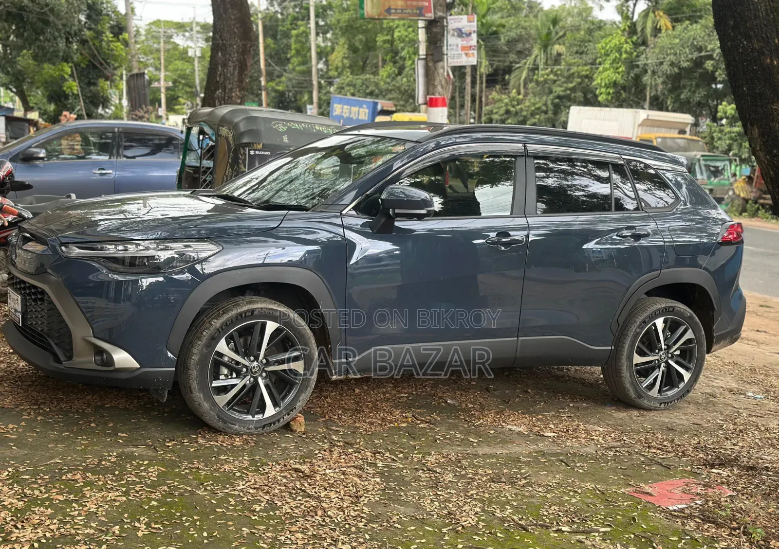 Toyota Corolla Cross LE 2025 Gray