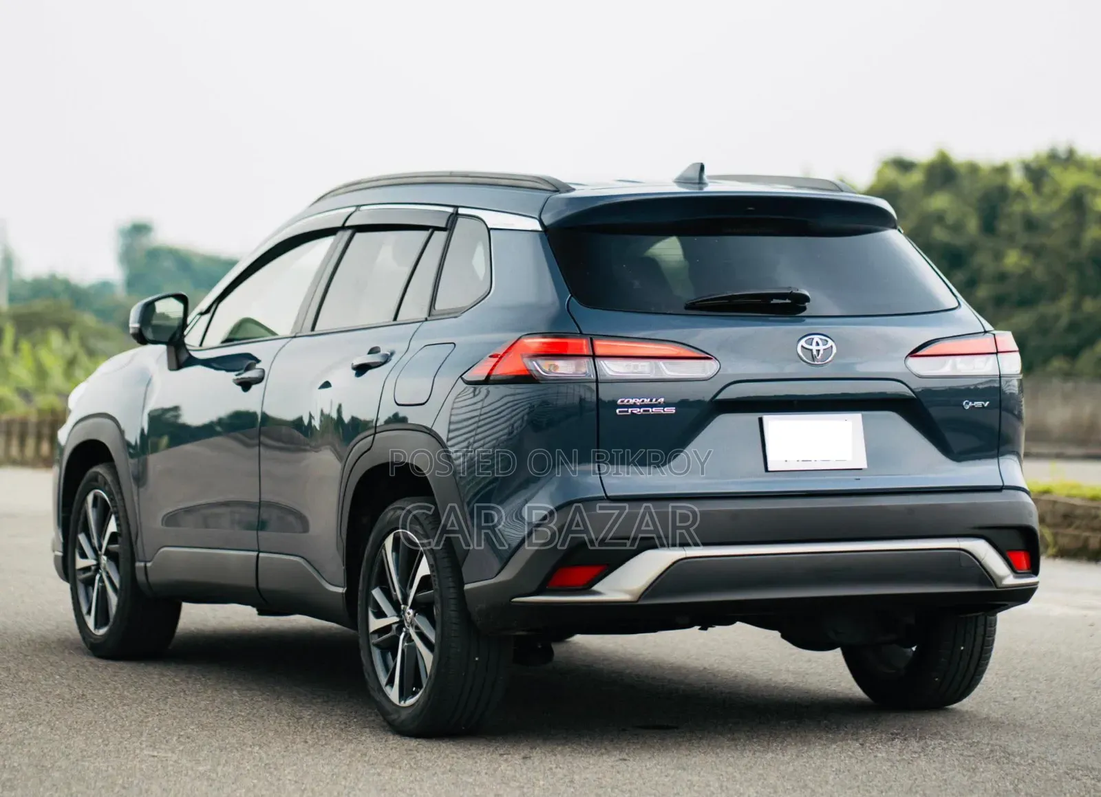 Toyota Corolla Cross LE 2025 Gray