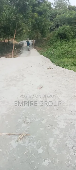 পূর্বাচল সেক্টর ২১ ও ৩০ এর নিকটে প্রিমিয়াম রেডি প্লট